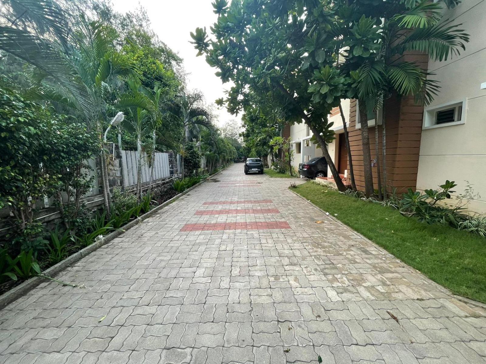 Villa Barefootbay - With Private Access *